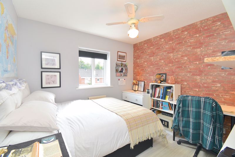 Bedroom- click for photo gallery